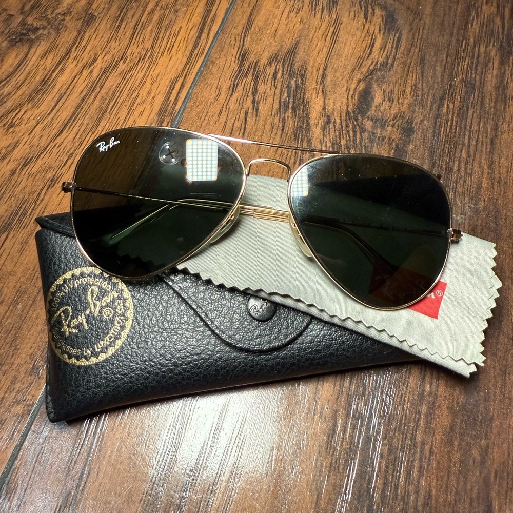 Ray Ban classic aviator sunglasses